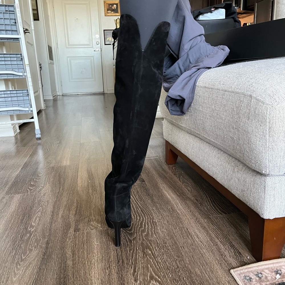 Saint Laurent black suede boots - Picture 7 of 7